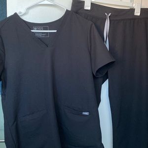 Figs Large Black Set